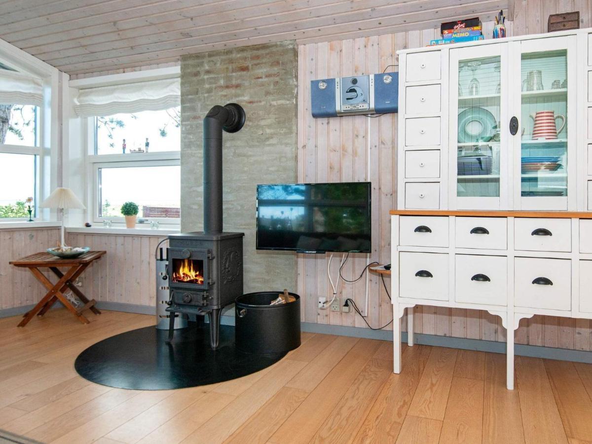 4 Person Holiday Home In R M Romo Kirkeby Bagian luar foto